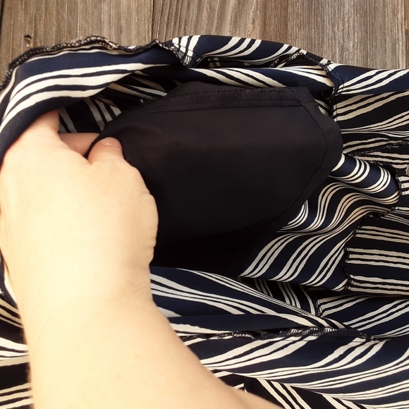 Loft blue & white striped skirt size XL - Picture 6 of 7